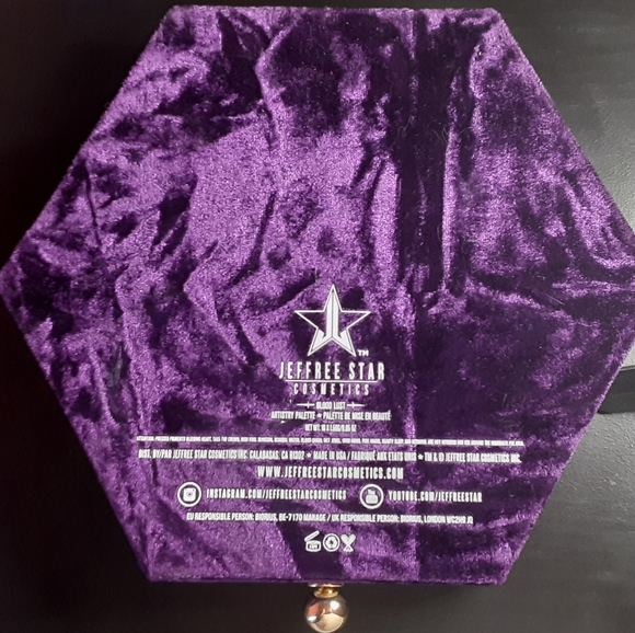 Jeffree Star Blood Lust - Picture 1 of 4